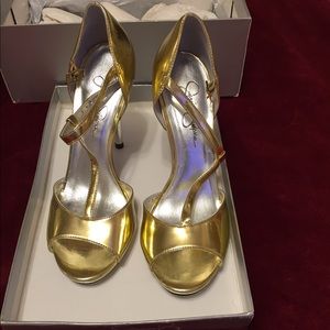 Jessica Simpson heels